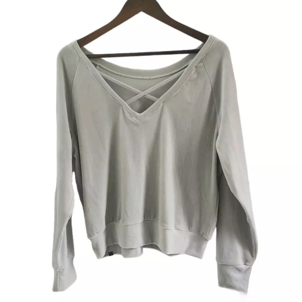 Peach Athletic Brand Gray Velour Velvet Sweater Top Running Size M NEW NWT - Picture 4 of 5